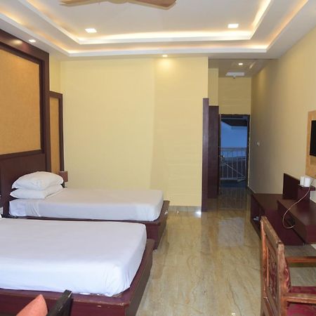 Indo Hokke Hotel Rádzsgír Kültér fotó