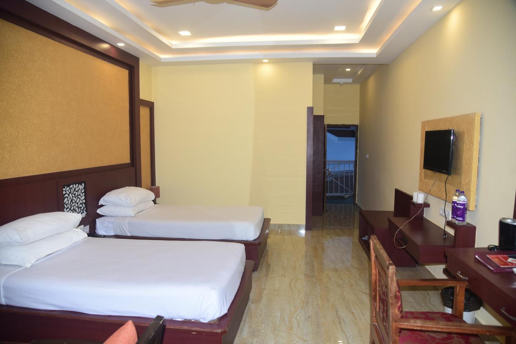 Indo Hokke Hotel Rádzsgír Kültér fotó