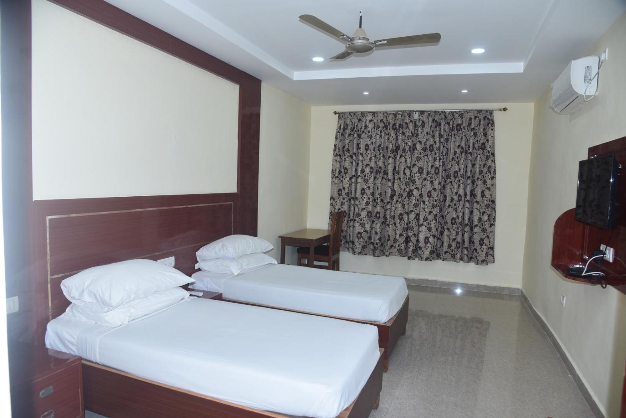 Indo Hokke Hotel Rádzsgír Kültér fotó