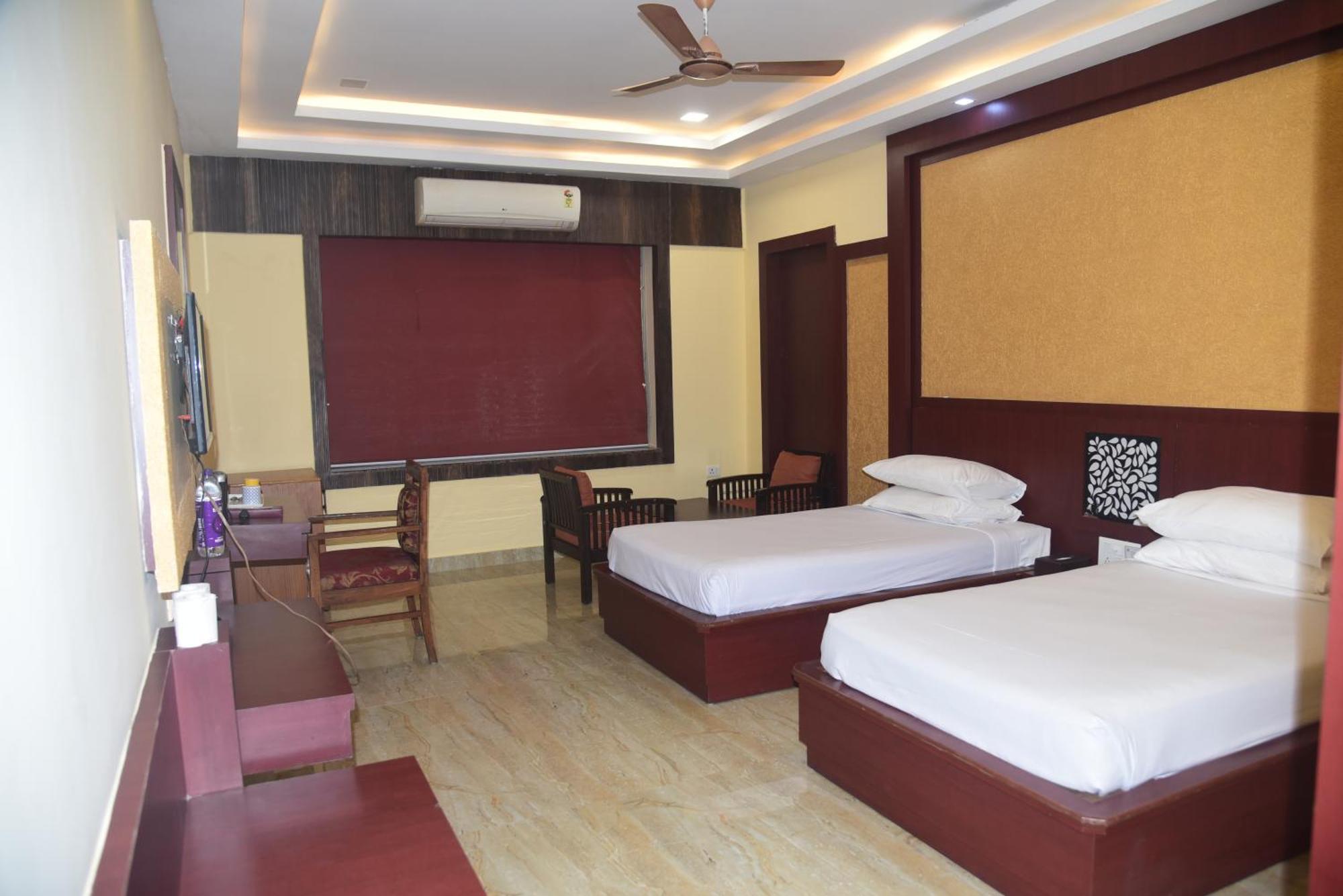 Indo Hokke Hotel Rádzsgír Kültér fotó